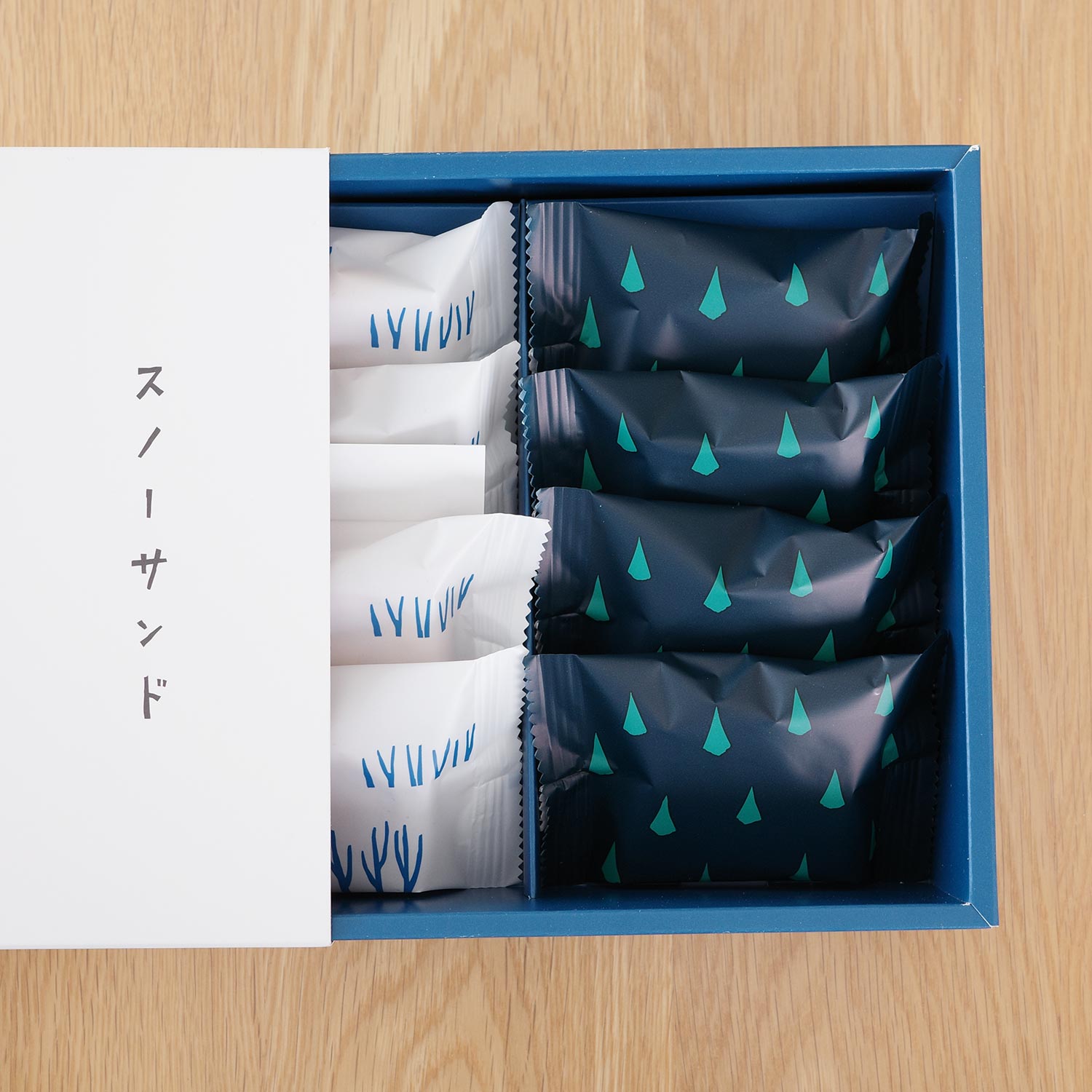 スノーサンド 白と黒 [スノー（SNOWS）] | オシログ – お菓子の記録
